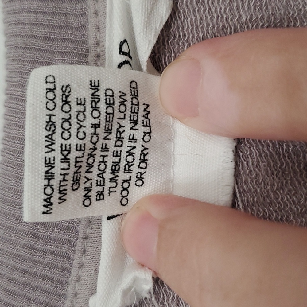 Sweatshirt - Picture 5 of 5